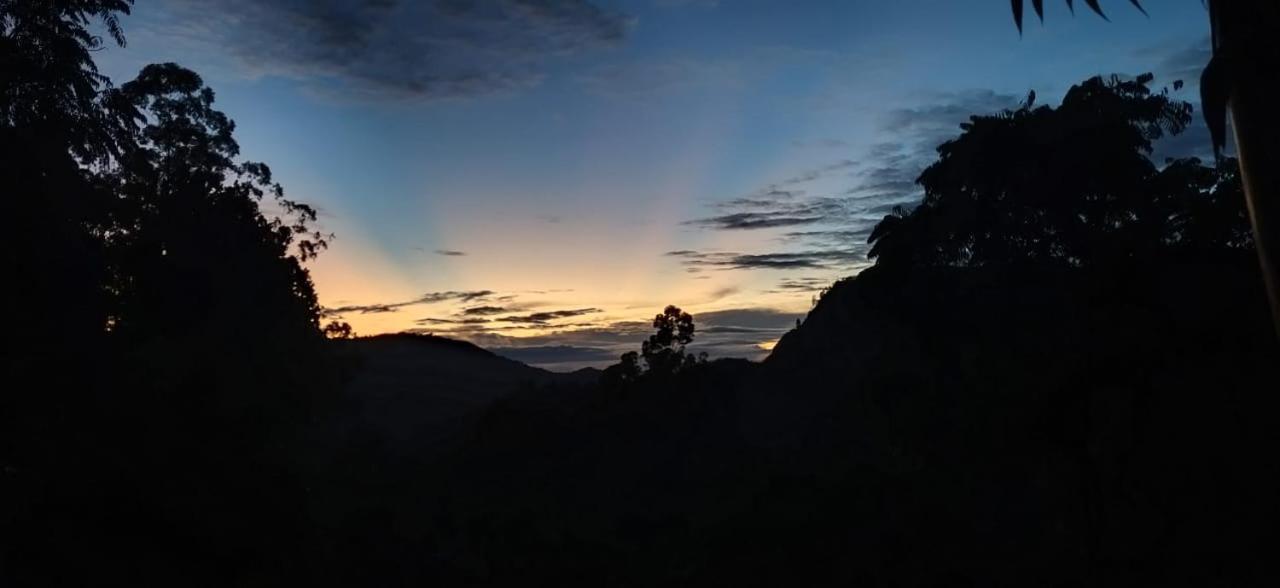 Nice View Guest House & Restaurant เอลลา ภายนอก รูปภาพ