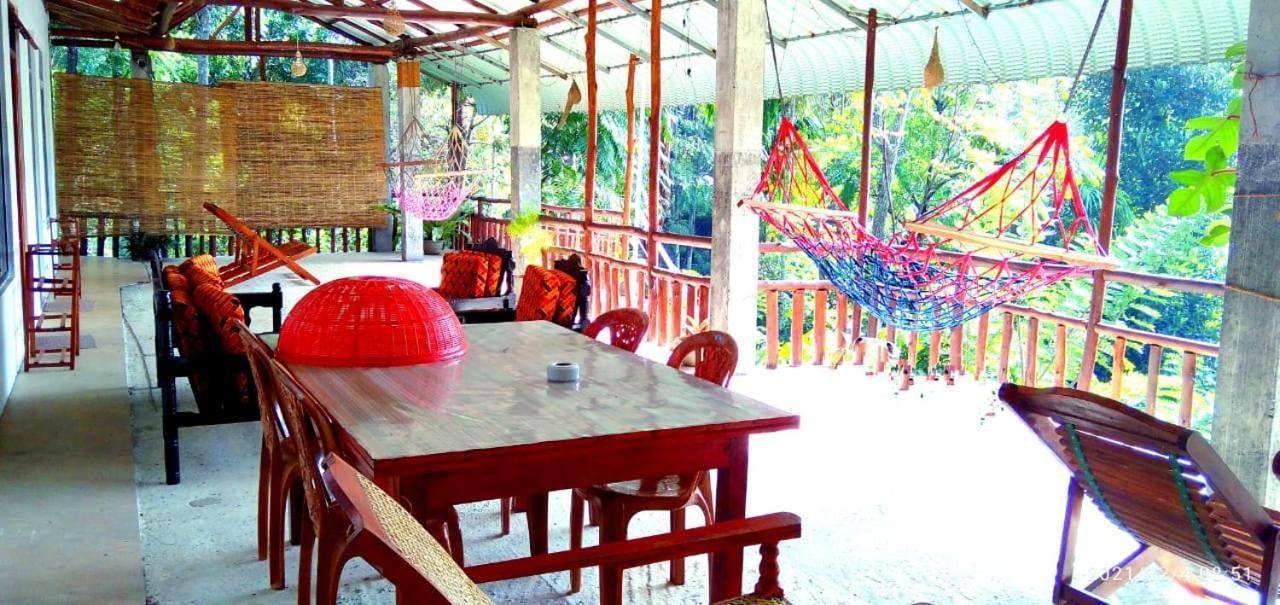 Nice View Guest House & Restaurant เอลลา ภายนอก รูปภาพ